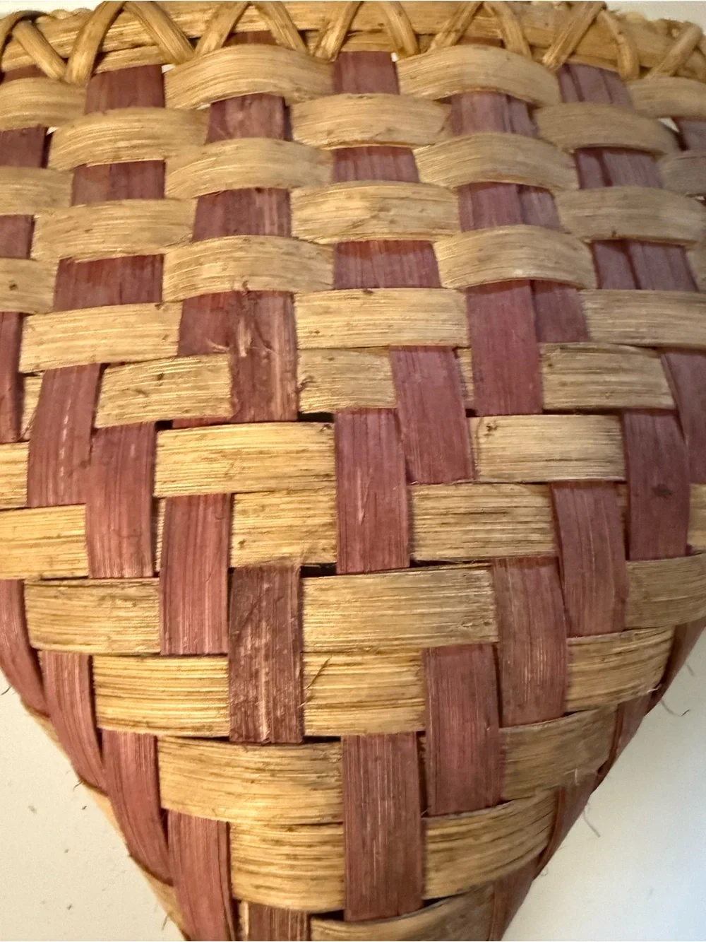 Vintage Hand Crafted Triangular Woven Wall Basket with Burgundy Accents Country